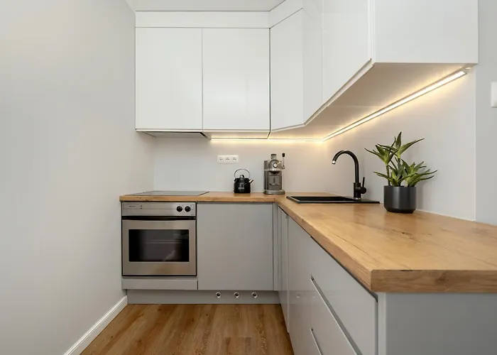 Apartment Wroclaw Jednosci Narodowej By Noclegi Renters