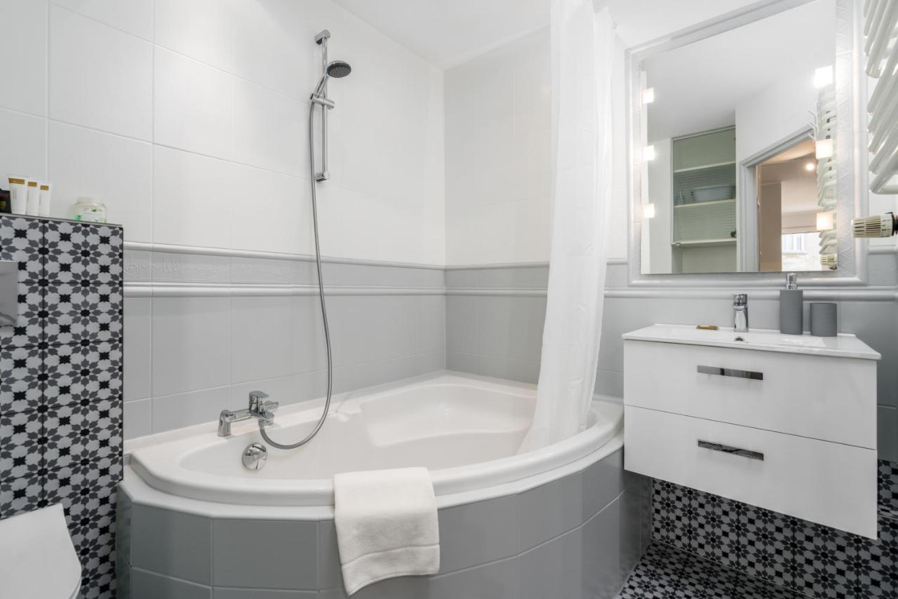 Jednosci Narodowej By Renters Apartment Breslau